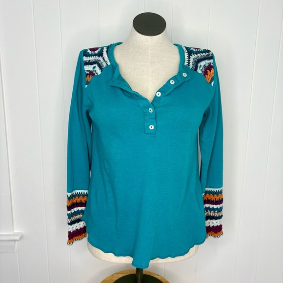 Sundance Henley Sweater Top Teal Blue Crochet Cuffs Boho Women’s Size Medium - Picture 1 of 8